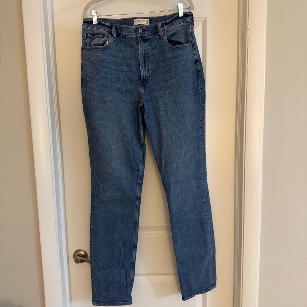 Abercrombie & Fitch Slim Straight Ultra High Rise, Extra Long Inseam